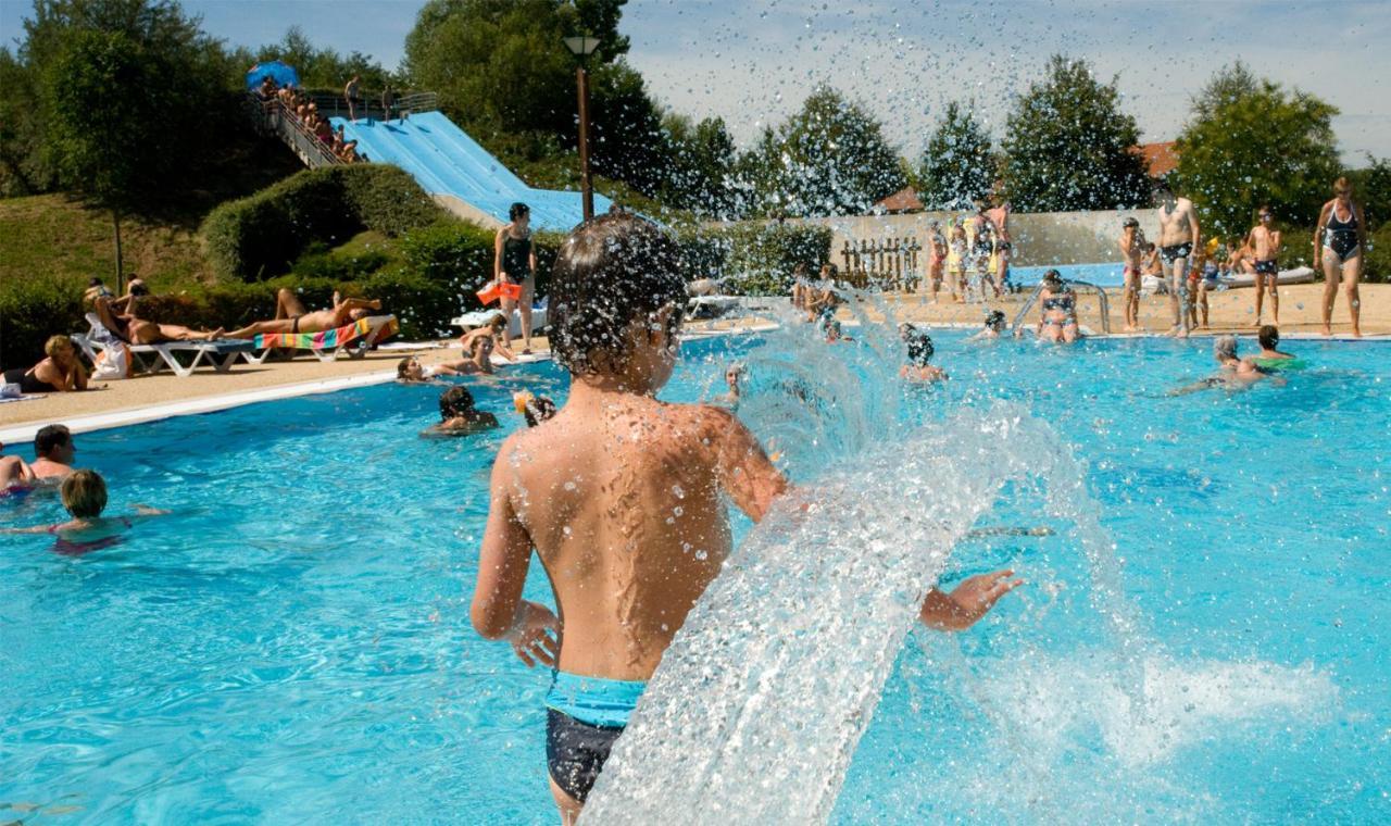 Onlycamp Camping Le Champ D'Ete Reyssouze Exteriör bild