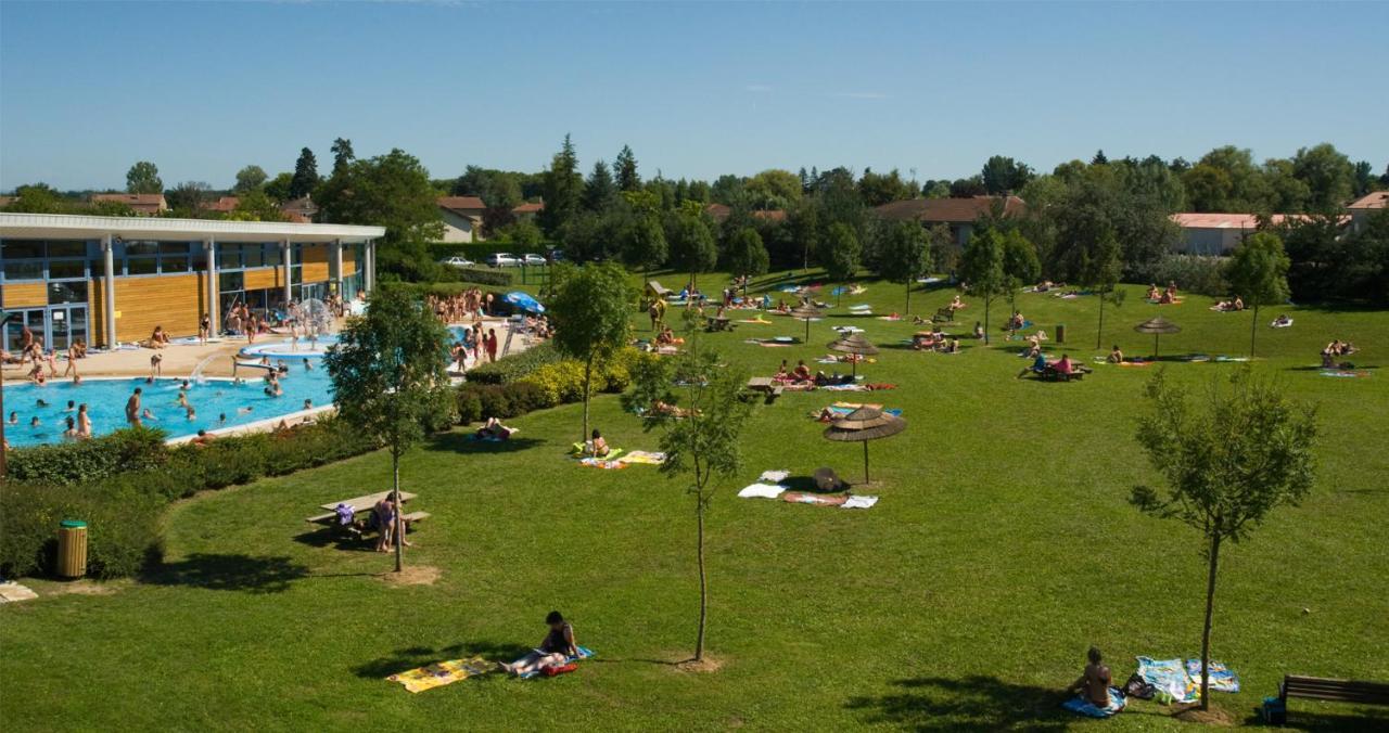 Onlycamp Camping Le Champ D'Ete Reyssouze Exteriör bild